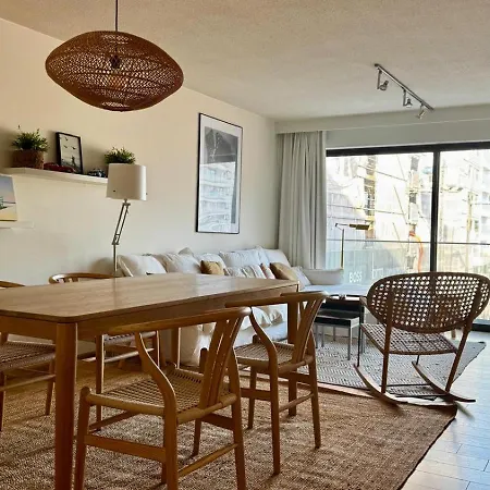 With A View And Parking Apartment *